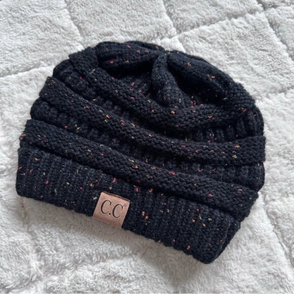 C.C. Boutique | Black Speckle Knit Beanie | One Size Adult - Picture 3 of 10